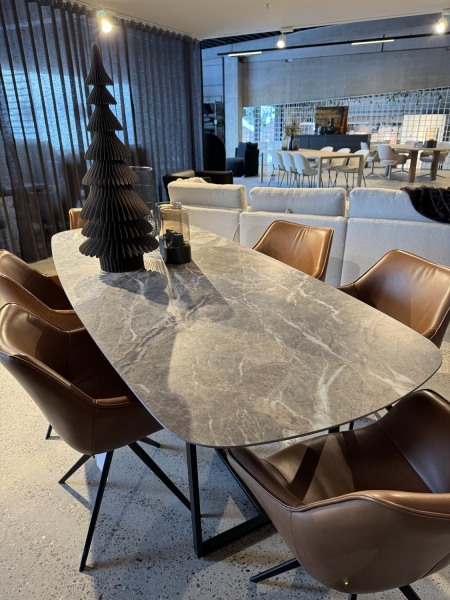 TAFEL BISEL