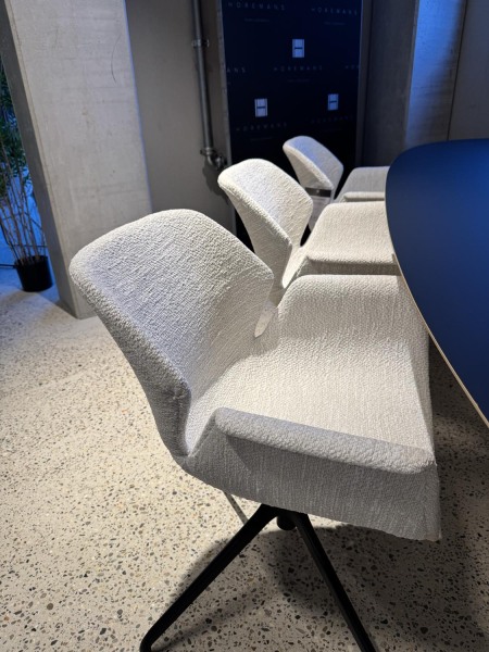 STOELEN LUX  main image